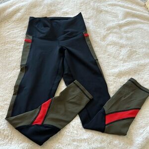 Brand new never worn DYII leggings